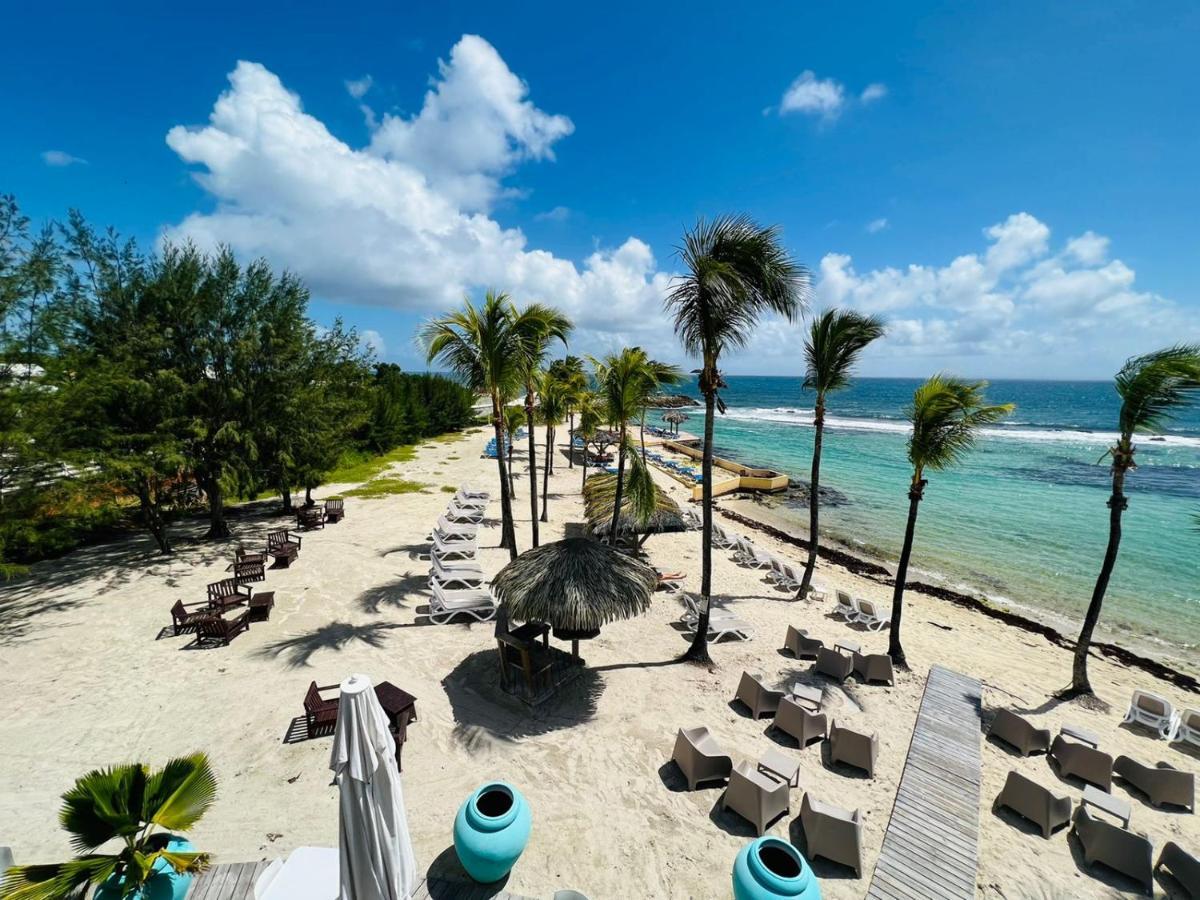 Nouveau Le Ti Merveilleux Du Manganao, Acces Plage Saint-Francois  Bagian luar foto